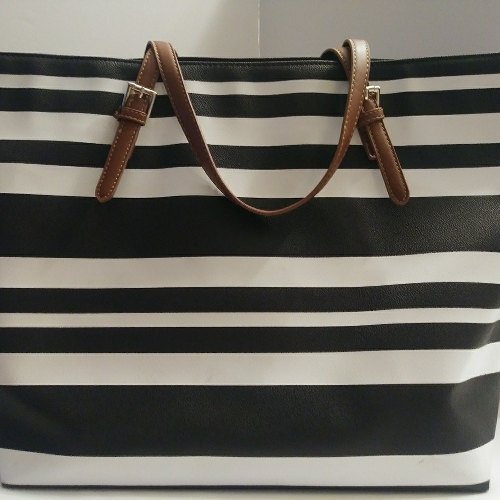 Super Cute Black & White Stripe Canvas Tote NWOT